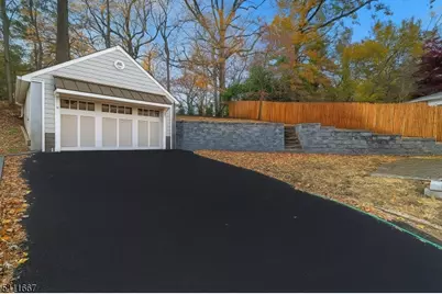 19 Bodwell Ter, Millburn, NJ 07041 - Photo 22