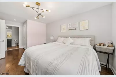 601 Monroe Ct, Hanover Township, NJ 07981 - Photo 20