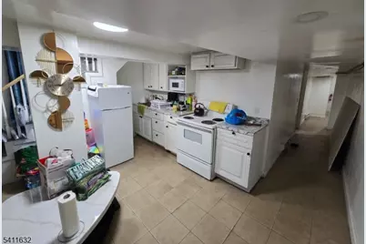 111 Ridgewood Ave, Newark, NJ 07108 - Photo 12