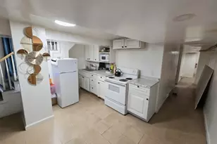 111 Ridgewood Ave, Newark, NJ 07108 - Photo 6