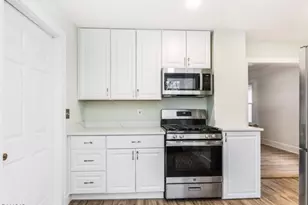 19 Sylvan Pl, Montclair, NJ 07042 - Photo 4