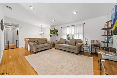 36 Nolans Point Rd, Jefferson Township, NJ 07849 - Photo 4