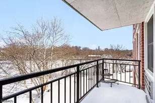 300 Main St, Little Falls Township, NJ 07424 - Photo 8