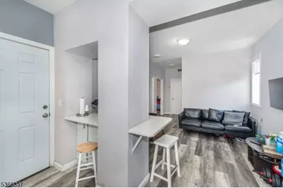 47 Washington Ave, Nutley, NJ 07110 - Photo 6