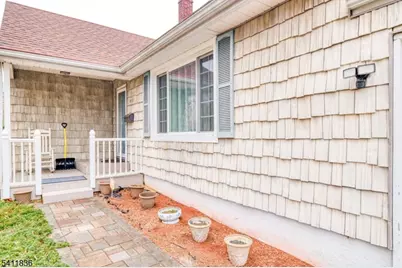 499 Old Stage Rd, Spotswood, NJ 08884 - Photo 4