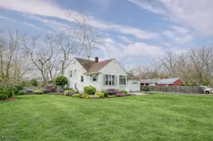 499 Old Stage Rd, Spotswood, NJ 08884 - Photo 1