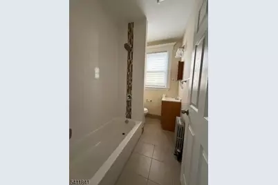 60 Vermont Ave #2, Newark, NJ 07106 - Photo 6