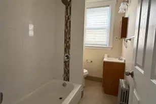 60 Vermont Ave, Newark, NJ 07106 - Photo 6