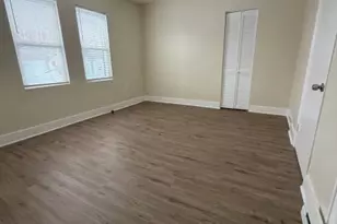 60 Vermont Ave, Newark, NJ 07106 - Photo 4