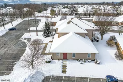 1000 Coventry Dr, Lopatcong Township, NJ 08865 - Photo 46