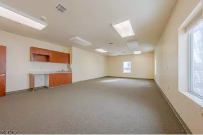 1000 Coventry Dr, Lopatcong Township, NJ 08865 - Photo 36