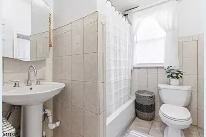 209 Taylor St, Orange, NJ 07050 - Photo 14