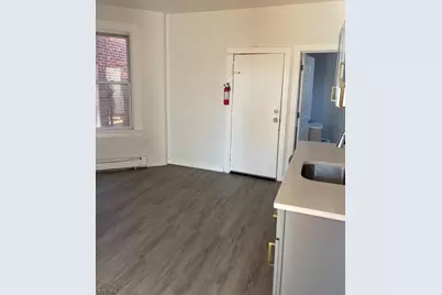 86 Center St #3f, Clifton, NJ 07011 - Photo 6