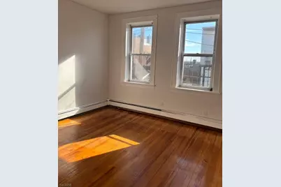 86 Center St #3f, Clifton, NJ 07011 - Photo 8