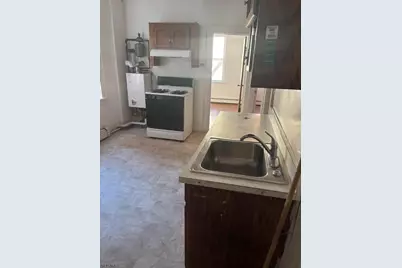 86 Center St #2R, Clifton, NJ 07011 - Photo 4