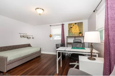 19 Pinecrest Ter, Wayne, NJ 07470 - Photo 28