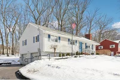 30 Polhemus Ter, Hanover Township, NJ 07981 - Photo 2