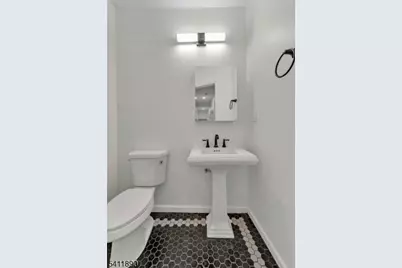 30 Linden Ave #1, East Orange, NJ 07018 - Photo 18