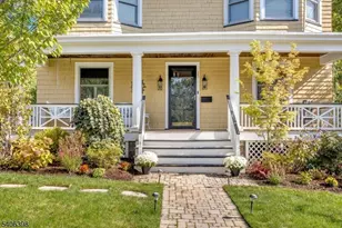 25 Ridgewood Terrace, Maplewood, NJ 07040 - Photo 2