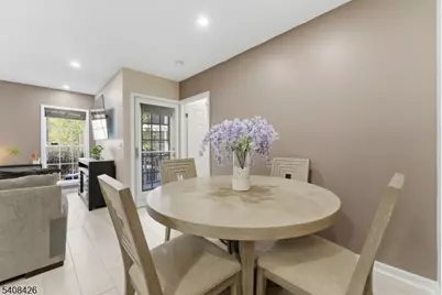 2108 Schindler Ln, Wayne Twp., NJ 07470 - Photo 10