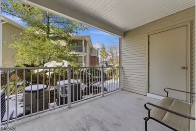 2108 Schindler Ln, Wayne Twp., NJ 07470 - Photo 20