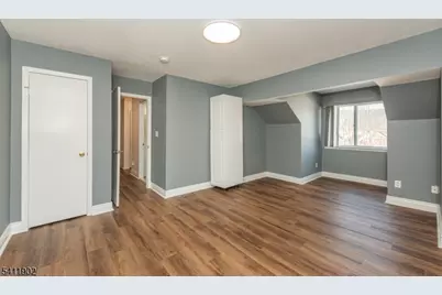 56 Woods Edge Dr, Roxbury Township, NJ 07876 - Photo 16