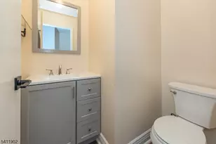 56 Woods Edge Dr, Roxbury Township, NJ 07876 - Photo 14