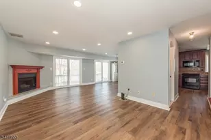 56 Woods Edge Dr, Roxbury Township, NJ 07876 - Photo 2