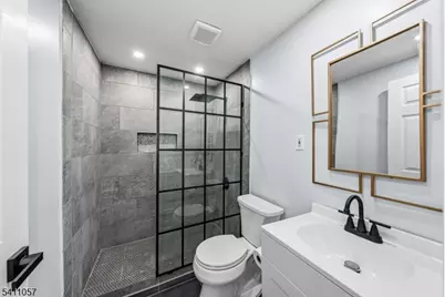 629 Magnolia Ave, Elizabeth, NJ 07206 - Photo 20