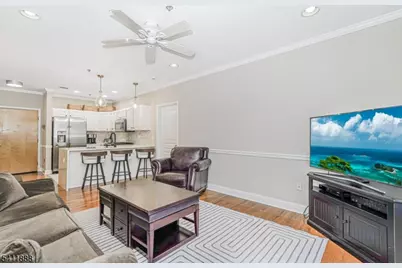 501 9th St #303, Hoboken, NJ 07030 - Photo 8