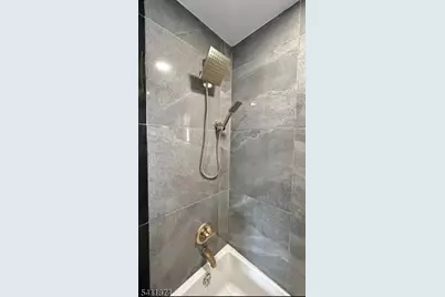 1002 Unicorn Way #3, Clifton, NJ 07011 - Photo 4