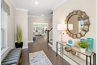 34 Eastwood Ter #34, East Hanover Township, NJ 07936 - Photo 4