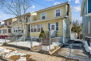 7 Wolf Pl, Irvington, NJ 07111 - Photo 2