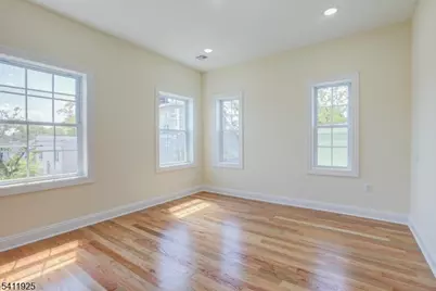 68 Lindsley Ave, Newark, NJ 07106 - Photo 18