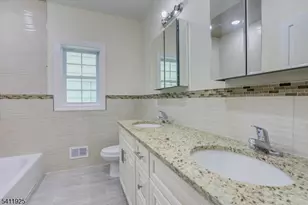 68 Lindsley Ave, Newark, NJ 07106 - Photo 10