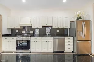 302 Walnut Ave, Cranford Township, NJ 07016 - Photo 14