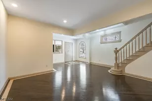 302 Walnut Ave, Cranford Township, NJ 07016 - Photo 8