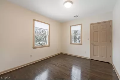 302 Walnut Ave, Cranford Township, NJ 07016 - Photo 20