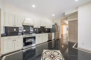 302 Walnut Ave, Cranford Township, NJ 07016 - Photo 14