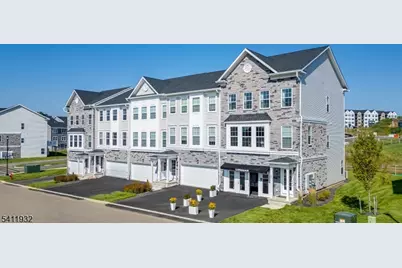 81 Eastwood Ter #81, East Hanover Township, NJ 07936 - Photo 30