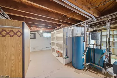 13 Iroquois Ave, Parsippany, NJ 07034 - Photo 38