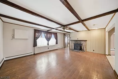 13 Iroquois Ave, Parsippany, NJ 07034 - Photo 6