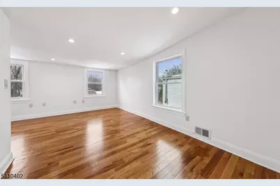 17 Maple Ave, West Orange Township, NJ 07052 - Photo 20