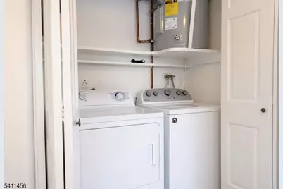 11 Briarwood Path, Clark Township, NJ 07066 - Photo 10