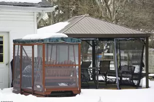 29 Forest Rd, Mount Olive, NJ 07828 - Photo 18