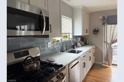 186 Locust Ln, Bernards Township, NJ 07920 - Photo 2