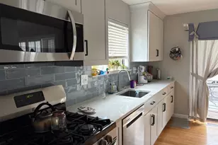 186 Locust Ln, Bernards Township, NJ 07920 - Photo 2