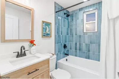 86 Roosevelt Ave, Belleville, NJ 07109 - Photo 14