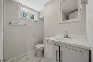 153 Tremont Ave, Orange, NJ 07050 - Photo 30