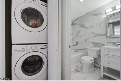 153 Tremont Ave, Orange, NJ 07050 - Photo 16